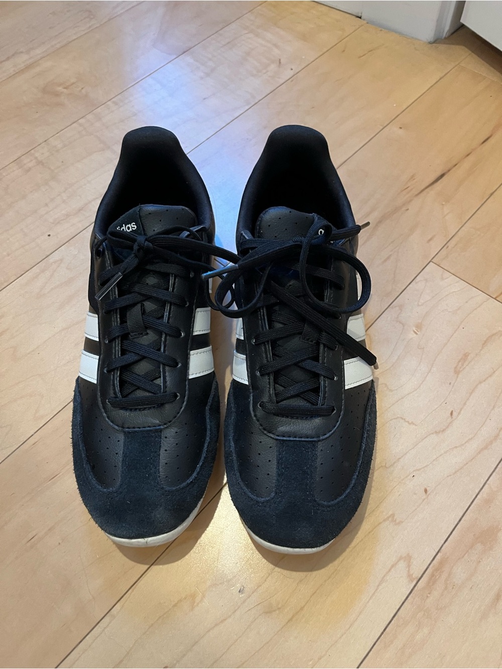 Adidas Barreda Women’s 8